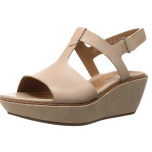 Clarks Hazelle Amore T-Strap Platform Wedge Leather Sandals 8.5M